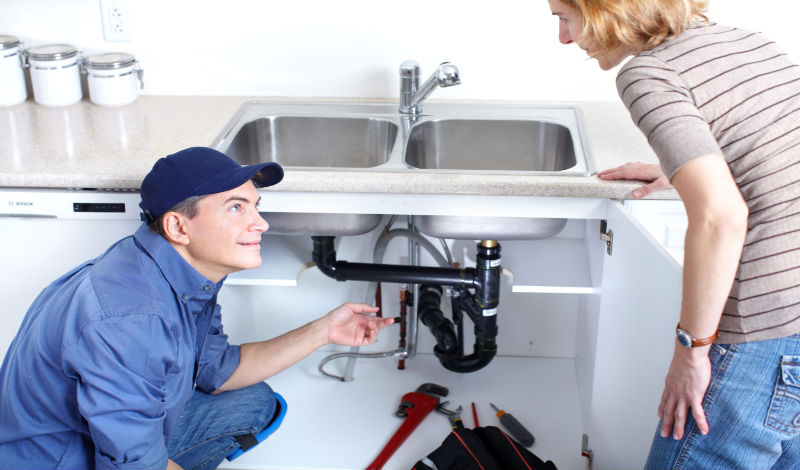Professional Plumbers in Monroeville – What to Look For